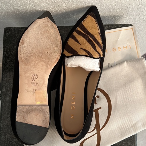 M.Gemi Suede Flats - Picture 5 of 9